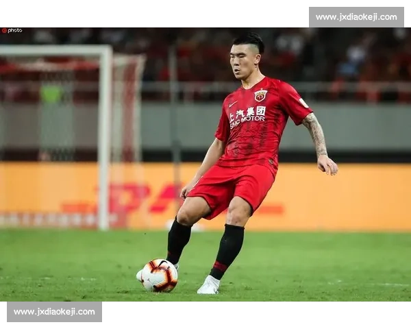 肖赧：东亚杯国足需以成绩为纲，新人培养应服务于战略目标